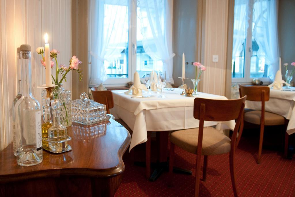 Hotel Krone 拉格斯 餐厅 照片